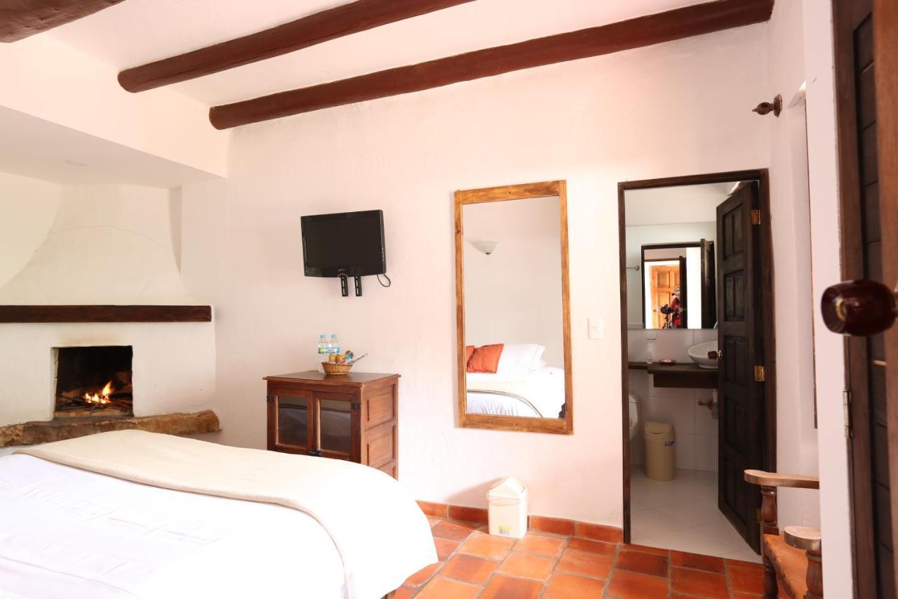 Hotel Meson De Los Virreyes Villa de Leyva Exterior foto